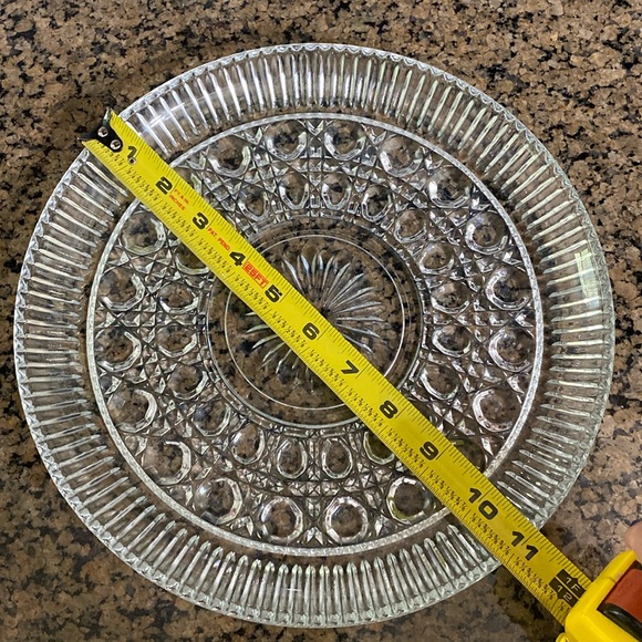 Vintage Clear Decretive cut glass Tray - Picture 4 of 5